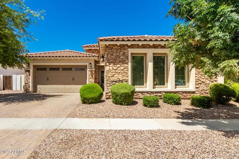 2908 E Maplewood St, Gilbert, AZ 85297 photo 2