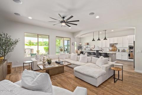 2908 E Maplewood St, Gilbert, AZ 85297 photo 8
