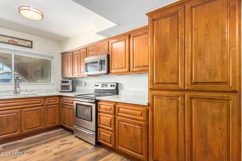 3928 E Sunnyside Dr, Phoenix, AZ 85028 photo 10