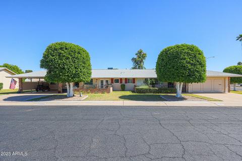 10404 W Camelot Cir, Sun City, AZ 85351