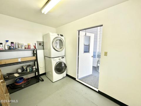 924 S Nickel Dr, Apache Junction, AZ 85119 photo 13
