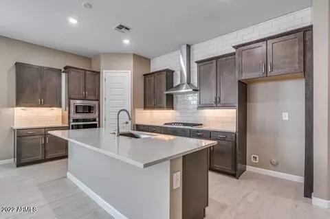 6134 E Louise Dr, Phoenix, AZ 85054 photo 7