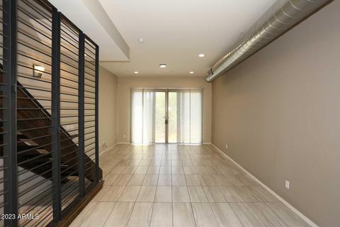 513 E Ames Pl, Phoenix, AZ 85004 photo 4