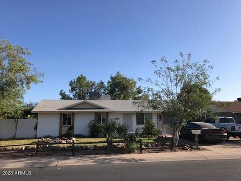3860 W Acapulco Ln, Phoenix, AZ 85053 photo 2