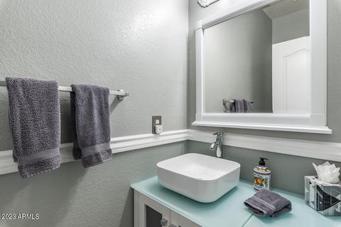 1052 E Washington Ave, Gilbert, AZ 85234 photo 19