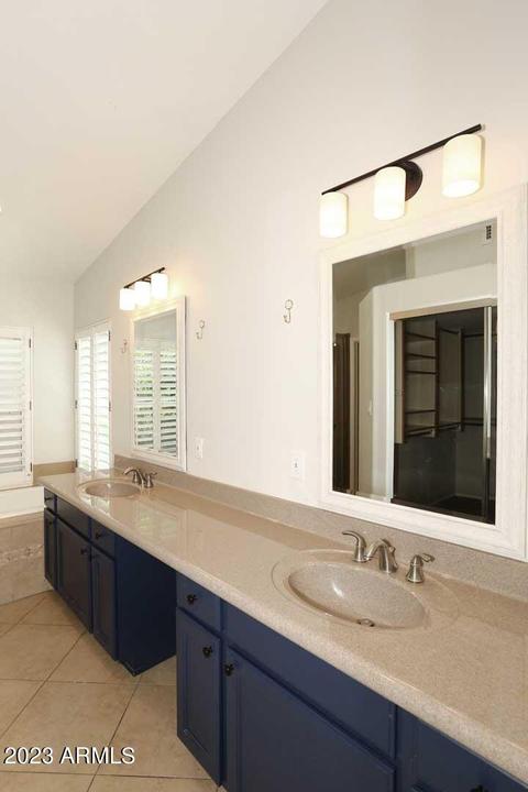 2647 E South Fork Dr, Phoenix, AZ 85048 photo 25