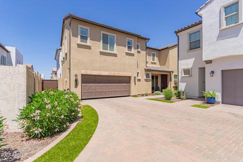 1725 S Follett Way, Gilbert, AZ 85295