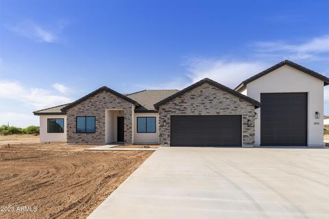2033 W Lincoln Ct, Queen Creek, AZ 85142