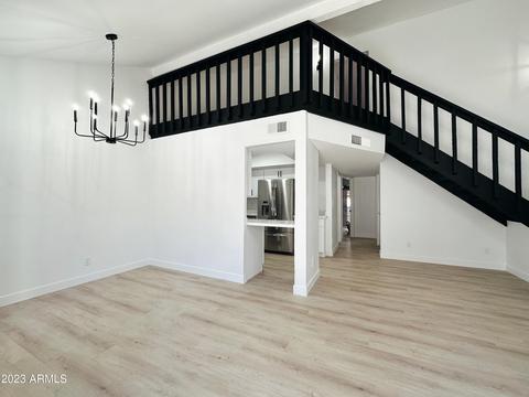 1136 E Kaler Dr, Phoenix, AZ 85020 photo 2