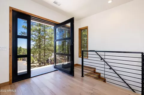 4085 S Lariat Loop, Flagstaff, AZ 86005 photo 3