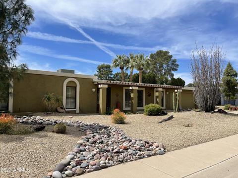 2535 E Shangri La Rd, Phoenix, AZ 85028