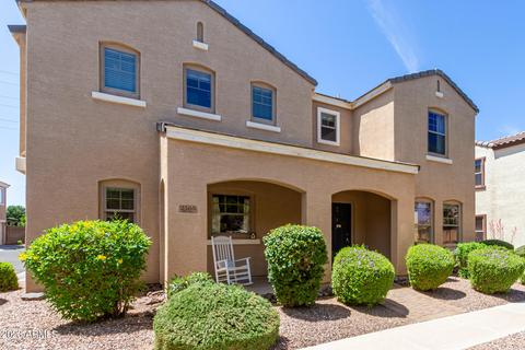2563 E Bart St, Gilbert, AZ 85295 photo 4