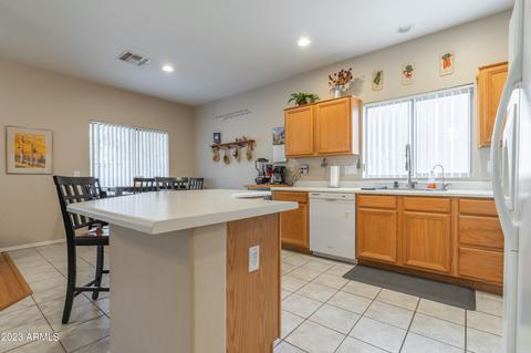 2818 E Devon Ct, Gilbert, AZ 85296 photo 13
