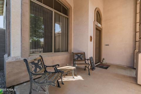 2818 E Devon Ct, Gilbert, AZ 85296 photo 3