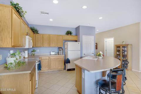 4243 E Blue Spruce Ln, Gilbert, AZ 85298 photo 8