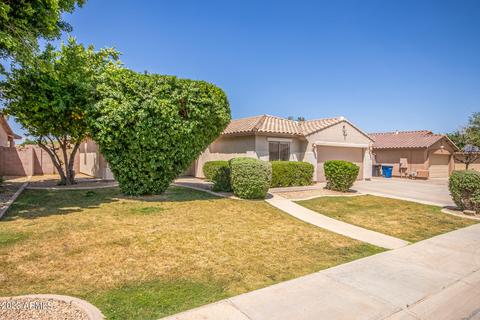 2482 E Pony Ln, Gilbert, AZ 85295 photo 2