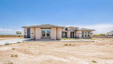 223 W Fairfield St, San Tan Valley, AZ 85143