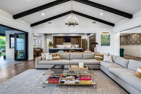 2017 E La Vieve Ln, Tempe, AZ 85284 photo 4