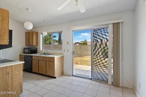 1832 E Sandra Ter, Phoenix, AZ 85022 photo 9