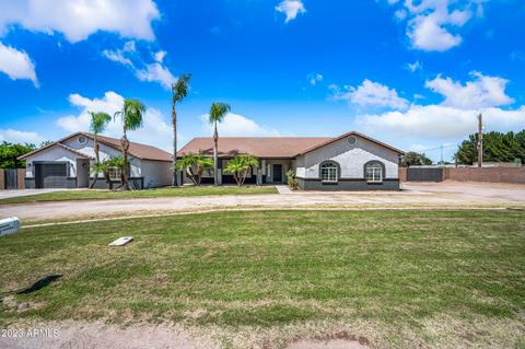 2582 E Magnolia Dr, Gilbert, AZ 85298