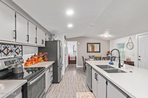 2901 W Tepee St, Apache Junction, AZ 85120 photo 9