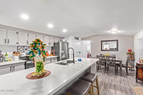 2901 W Tepee St, Apache Junction, AZ 85120 photo 5