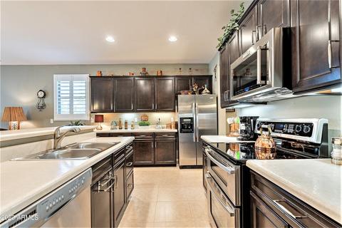 3140 E Ridgewood Ln, Gilbert, AZ 85298 photo 4