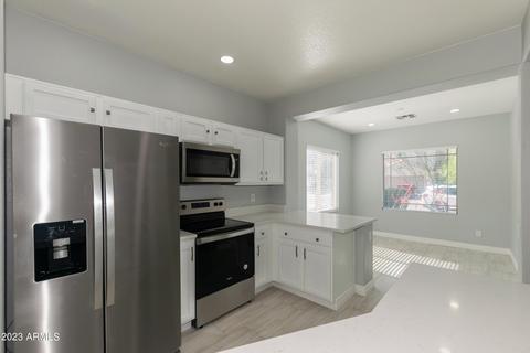 9254 W Berkeley Rd, Phoenix, AZ 85037 photo 3