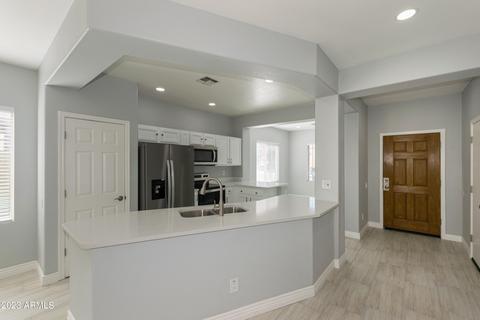 9254 W Berkeley Rd, Phoenix, AZ 85037 photo 2