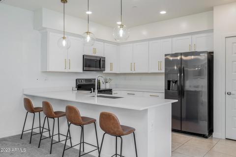2732 S Catherine Dr #103, Gilbert, AZ 85295