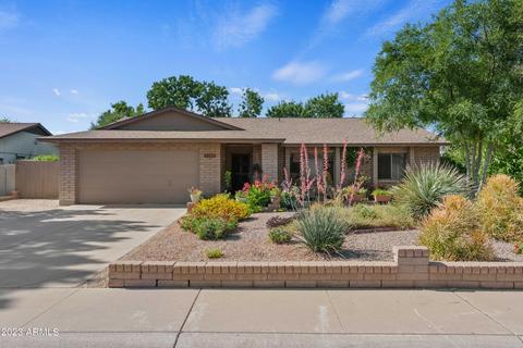 7320 W Corrine Dr, Peoria, AZ 85381
