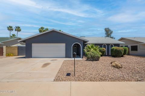 2807 N Comanche Dr, Chandler, AZ 85224