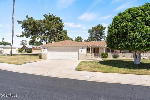 13415 N Cedar Dr, Sun City, AZ 85351
