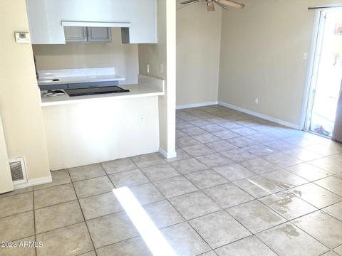 4229 S 47th Pl, Phoenix, AZ 85040 photo 9