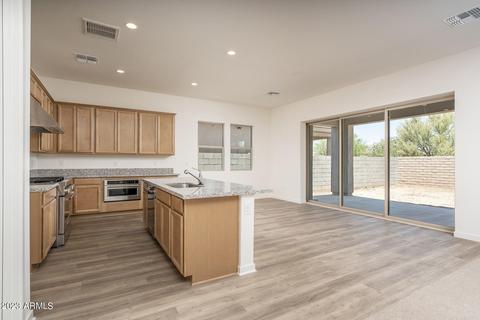 10210 E Talon Ave, Mesa, AZ 85212 photo 4