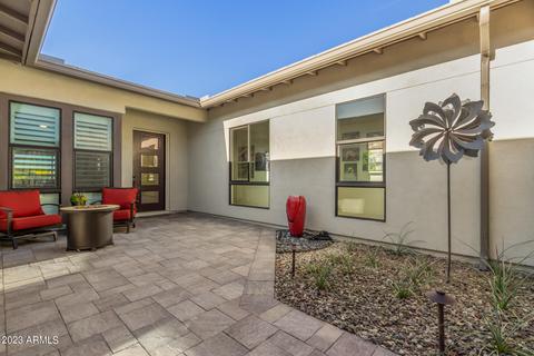 1342 E Monte Way, Phoenix, AZ 85042 photo 8