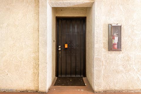 4730 W Northern Ave #1062, Glendale, AZ 85301