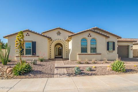 2018 E Blackhawk Ct, Gilbert, AZ 85298