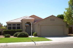 2035 W Boulder Ct, Chandler, AZ 85248