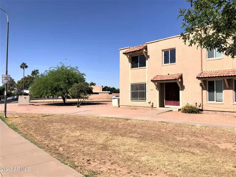 8402 N 32nd Dr, Phoenix, AZ 85051