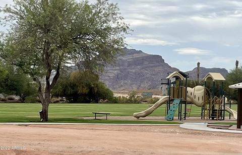 5906 E Sierra Moreno St, Mesa, AZ 85215