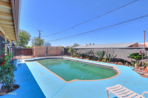 730 E Manor Dr, Casa Grande, AZ 85122
