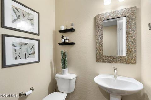 23 E Laurie Ln, Phoenix, AZ 85020 photo 22