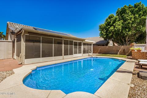 15337 W Honeysuckle Ln, Surprise, AZ 85374