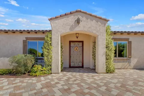 22026 E Cedar Waxwing Dr, Queen Creek, AZ 85142