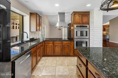 1102 E Coral Gables Dr, Phoenix, AZ 85022 photo 9