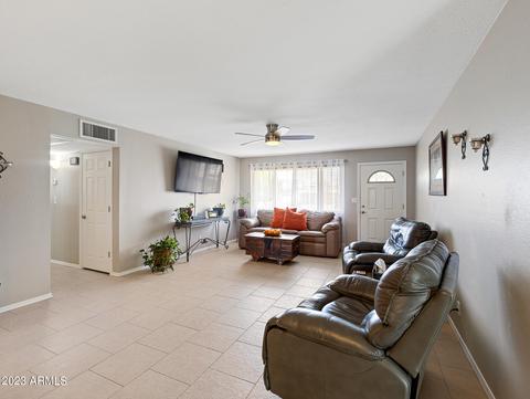 3129 W Eugie Ave, Phoenix, AZ 85029 photo 5