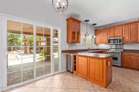 4101 E Lavender Ln, Phoenix, AZ 85044 photo 21