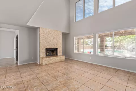 4101 E Lavender Ln, Phoenix, AZ 85044 photo 18