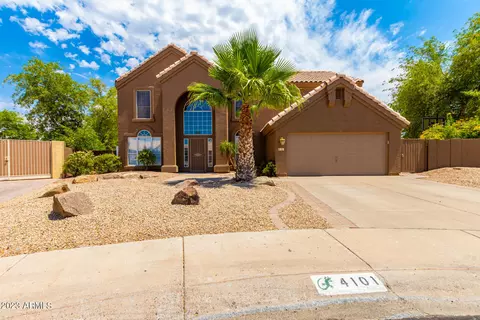 4101 E Lavender Ln, Phoenix, AZ 85044 photo 2